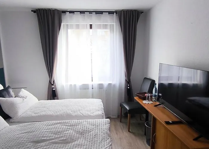 Проживание в семье Naehe Altstadt